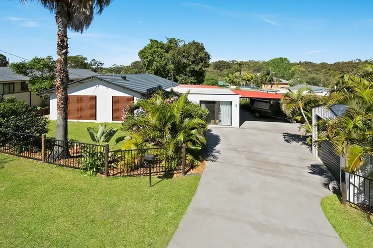 3 Spoonbill Street, Birkdale QLD 4159