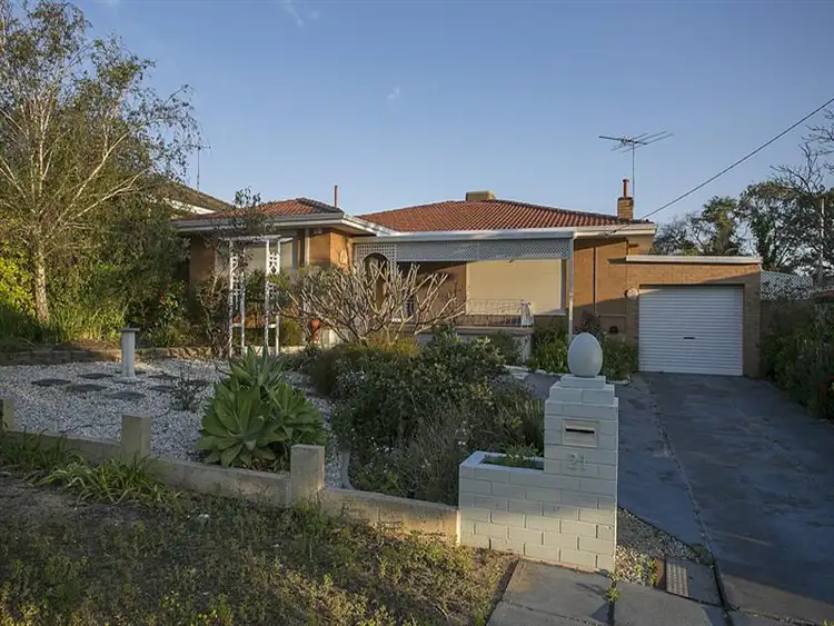 Main view of Homely house listing, 21 Richard Place, Orelia WA 6167