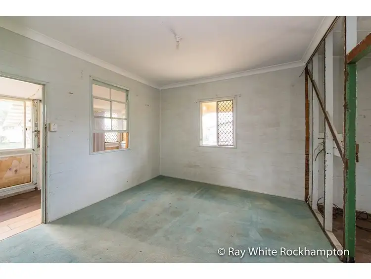 Seventh view of Homely house listing, 295 Dean Street, Berserker QLD 4701