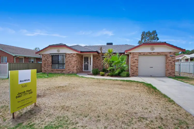 23 Illoura Street, Tamworth NSW 2340