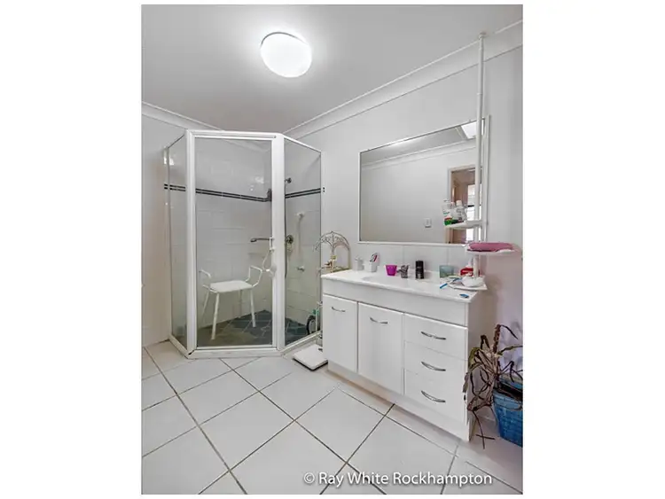 Sixth view of Homely unit listing, 1/232 Ford Street, Berserker QLD 4701