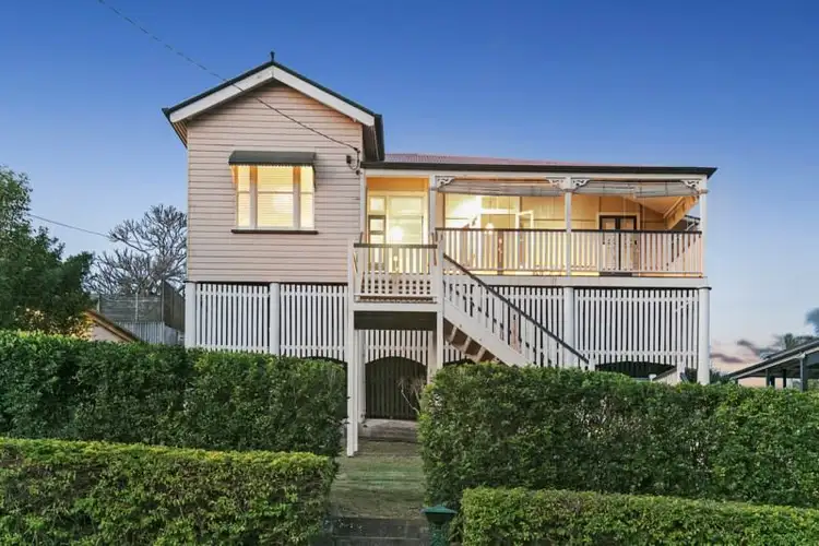 40 Tennyson Street, Norman Park QLD 4170