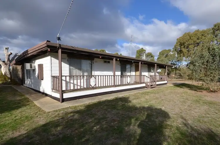 95 Foulkes Crescent, Clunes VIC 3370