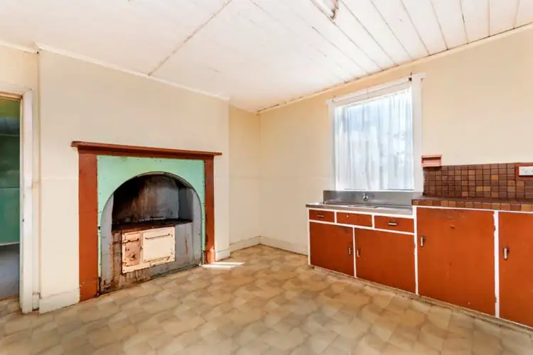Third view of Homely house listing, 10 Botanic Road, Warrnambool VIC 3280