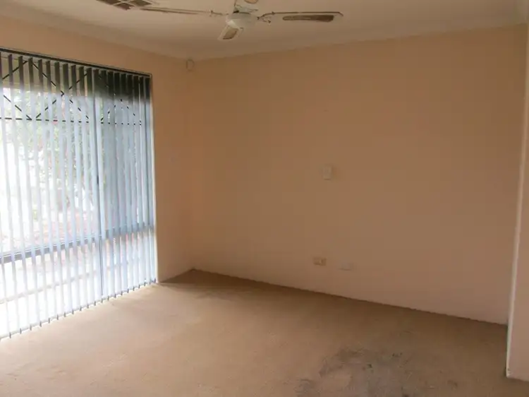 Second view of Homely house listing, 7 Karlak Close, Leda WA 6170