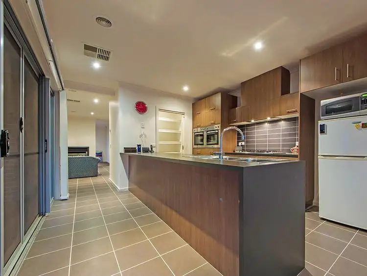 Fifth view of Homely house listing, 4 Frogmouth Court, Williams Landing VIC 3027