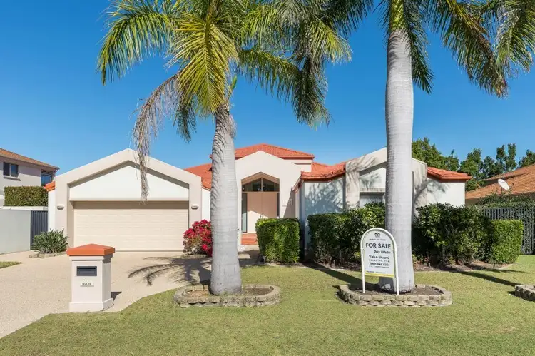1604 Rosebank Way, Hope Island QLD 4212
