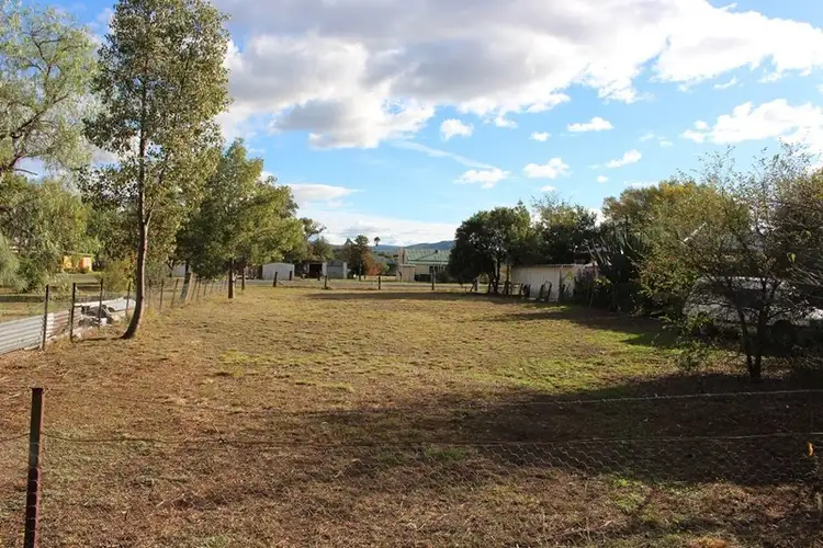 1 Moore Street, Bingara NSW 2404