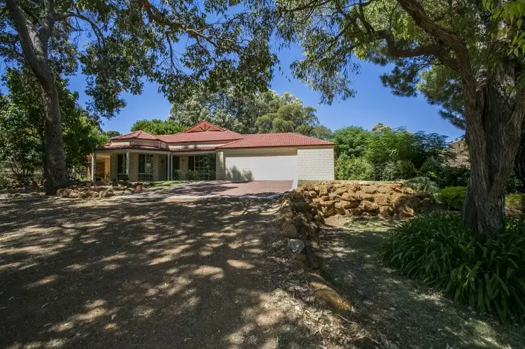 22 Davies Crescent, Gooseberry Hill WA 6076