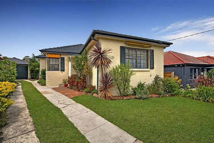 8 Wyatt Avenue, Earlwood NSW 2206