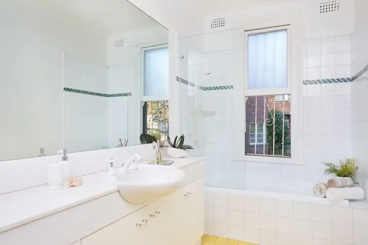 Seventh view of Homely house listing, 1/66 Avenue Road, Mosman NSW 2088