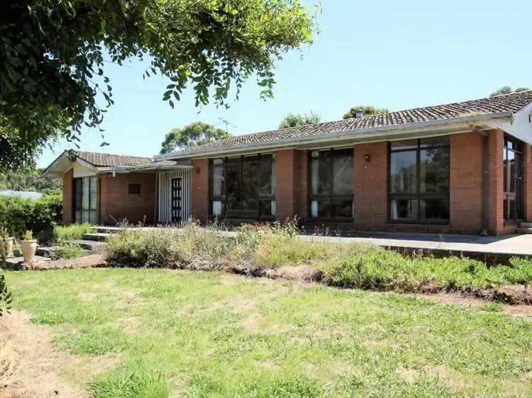 13 Murrock Street, Simpson VIC 3266