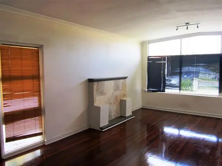 Sixth view of Homely house listing, 3 Steward Way, Orelia WA 6167