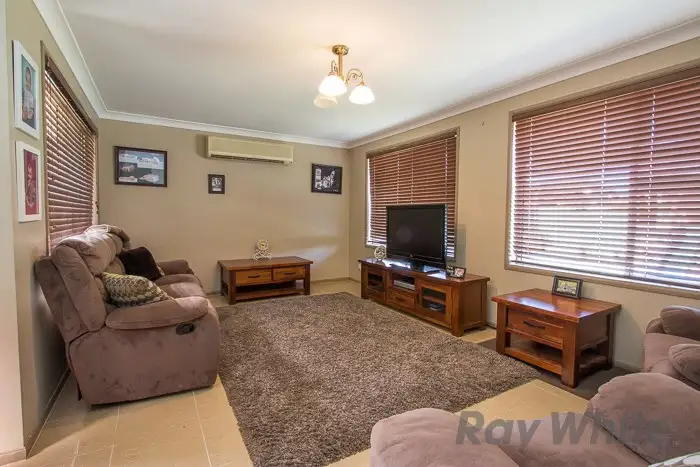 Fifth view of Homely house listing, 7 Highland Way, Fletcher NSW 2287