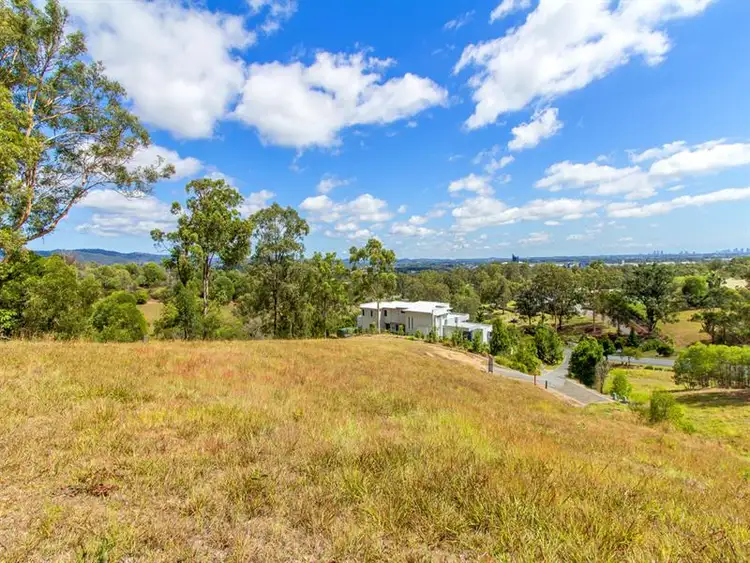 5 Tilia Place, Mudgeeraba QLD 4213