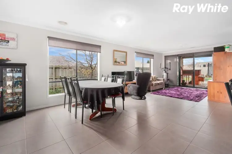 Sixth view of Homely house listing, 3 Sweet Pea Drive, Pakenham VIC 3810