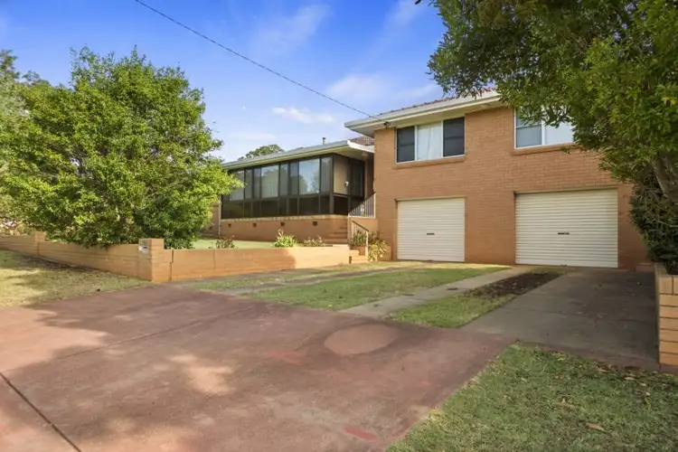 2 Dunmore Street, East Toowoomba QLD 4350