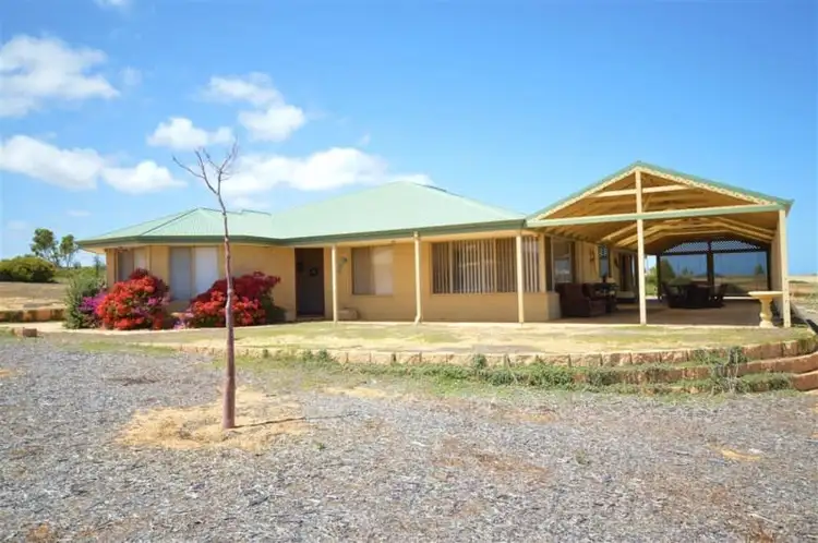 12 Browne Boulevard, Kalbarri WA 6536