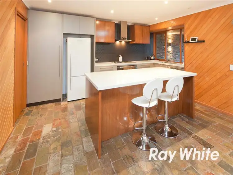 Seventh view of Homely house listing, 2 Airlie Court, Langwarrin VIC 3910
