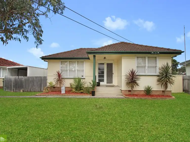 Main view of Homely house listing, 21 Eleebana Crescent, Koonawarra NSW 2530
