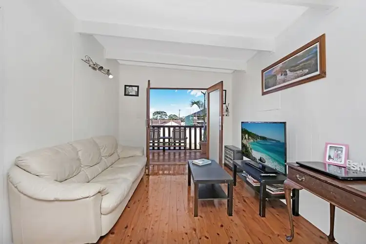 Fifth view of Homely house listing, 32 South Street, Killarney Vale NSW 2261