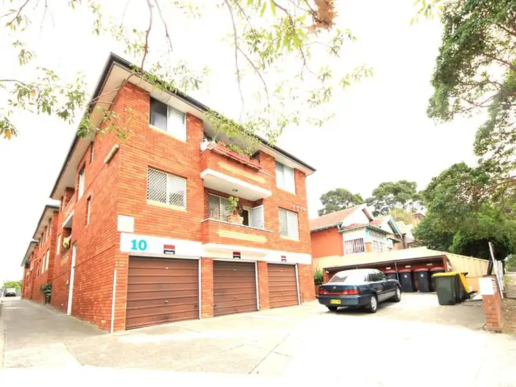 8/10 Fairmount Street, Lakemba NSW 2195