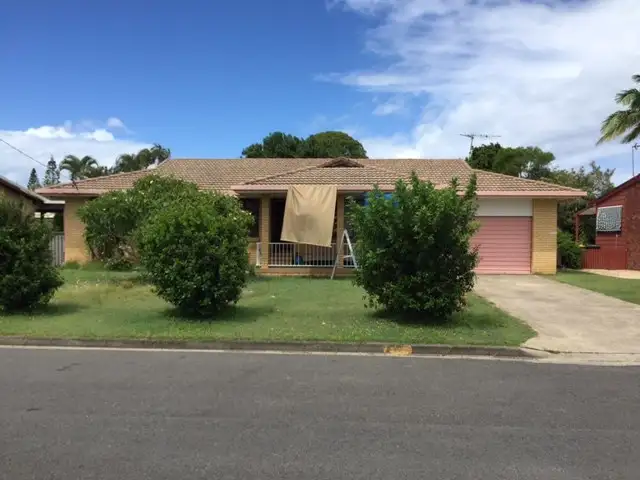 Main view of Homely house listing, 17 Egret Avenue, Burleigh Waters QLD 4220