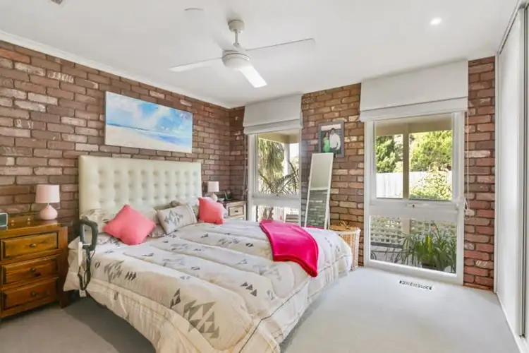 Sixth view of Homely house listing, 10 Shrewsbury Court, Frankston VIC 3199