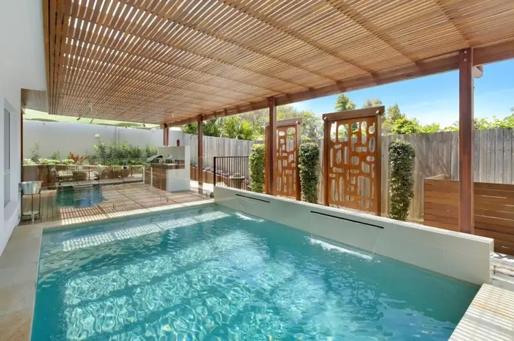 18 Honeyeater Crescent, Peregian Springs QLD 4573