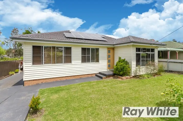 15 William Beach Drive, Kanahooka NSW 2530