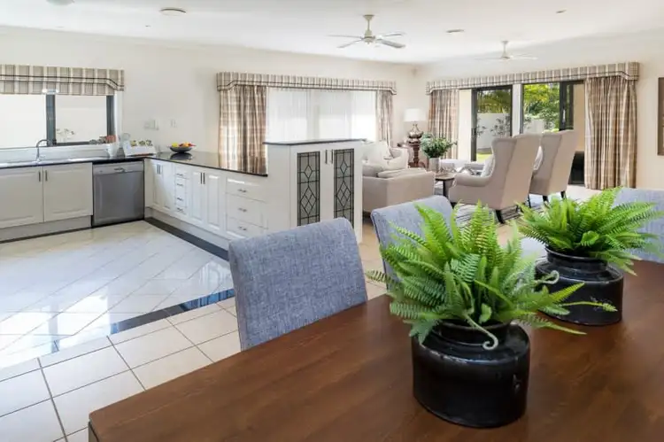 Seventh view of Homely house listing, 2006 Gracemere Gardens Circuit, Hope Island QLD 4212