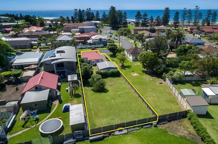 14 Arthur Street, Thirroul NSW 2515