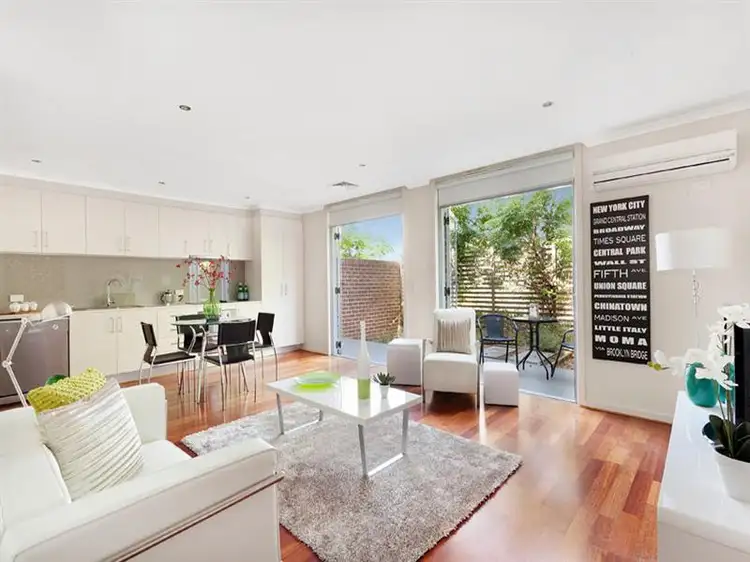 2/15-25 Bastings Street, Northcote VIC 3070