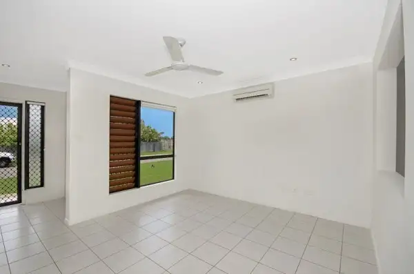 Fifth view of Homely house listing, 24 Newbury Drive, Mount Low QLD 4818