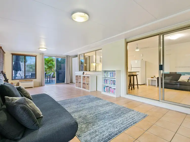 Third view of Homely house listing, 6 Nardie Street, Eight Mile Plains QLD 4113