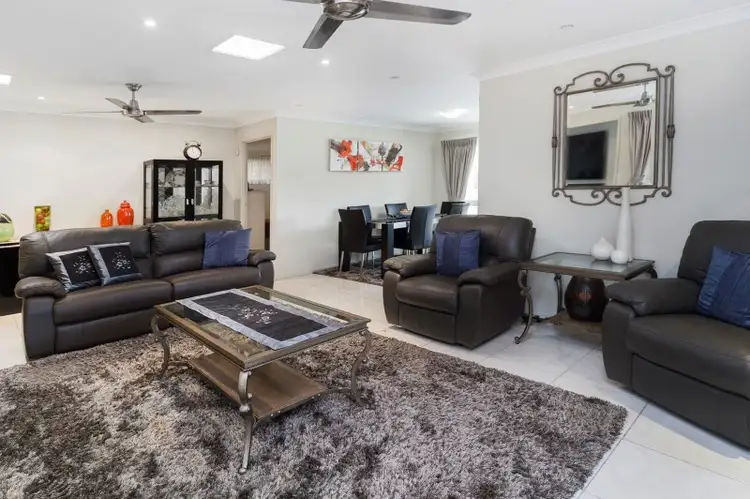 2/138 Oxley Drive, Paradise Point QLD 4216