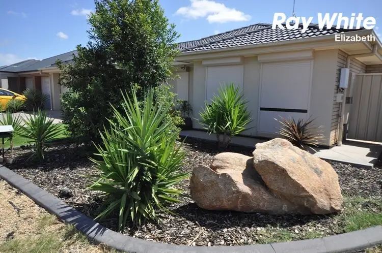 2 Tomnicstas Street, Munno Para West SA 5115