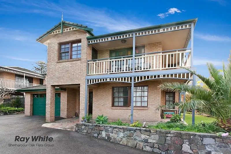 Main view of Homely townhouse listing, 2/16A Wollongong Street, Shellharbour NSW 2529