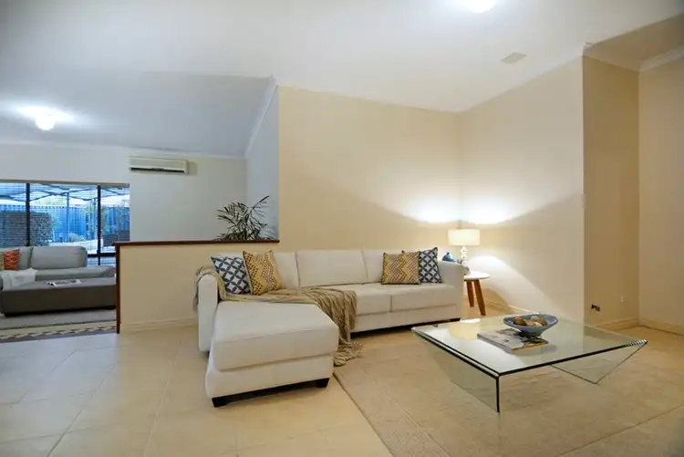 Seventh view of Homely house listing, 10 Springview Circle, Bennett Springs WA 6063