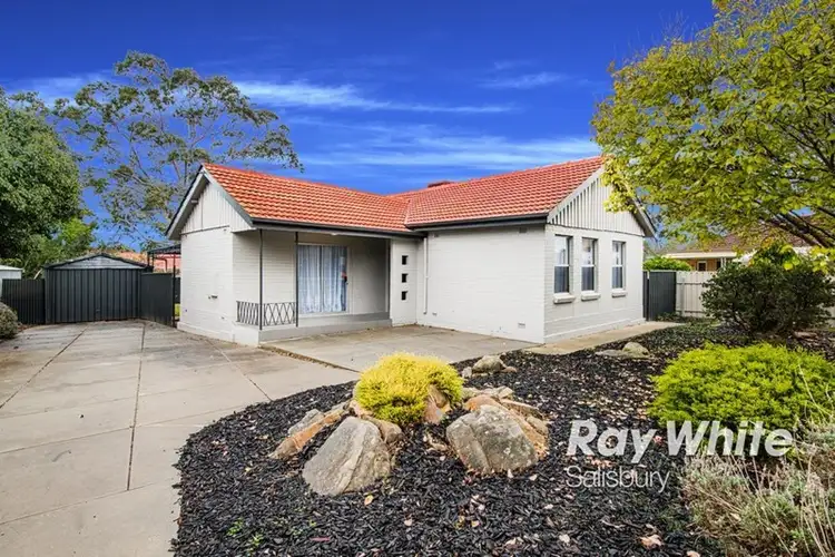 17 Peacock Road, Elizabeth Downs SA 5113
