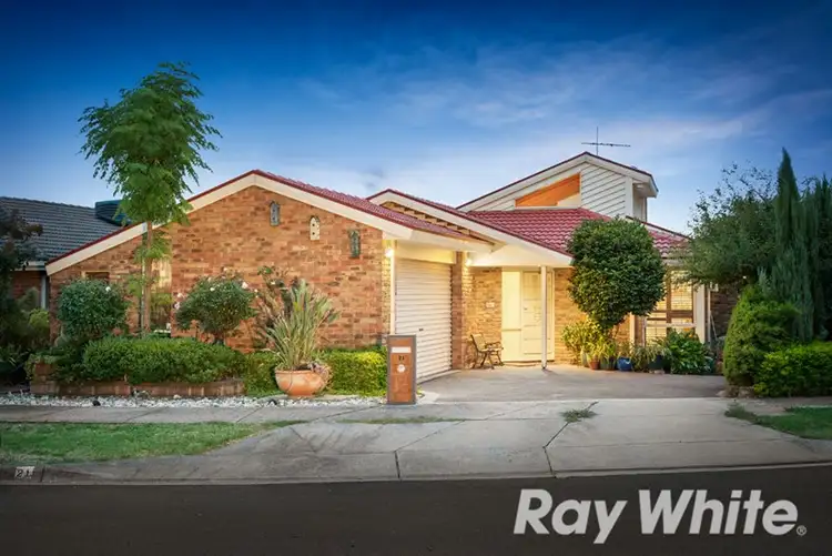 21 Haideh Place, Wantirna South VIC 3152