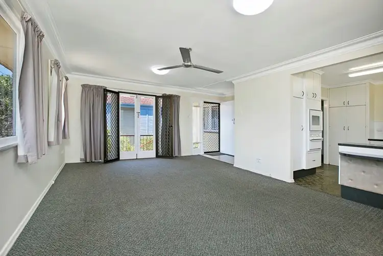 Seventh view of Homely house listing, 851 Cavendish Road, Holland Park QLD 4121