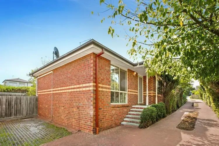 Main view of Homely unit listing, 2/30 Stott Street, Box Hill South VIC 3128