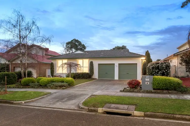 23 Woodlea Street, Doncaster East VIC 3109
