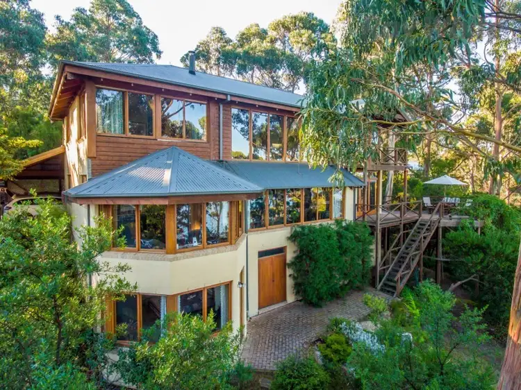 Second view of Homely house listing, 8 Tyndall Court, Bonnet Hill TAS 7053