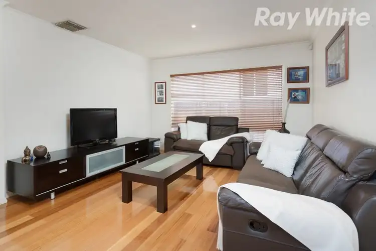 Sixth view of Homely house listing, 33 Hutchins Circuit, Bundoora VIC 3083