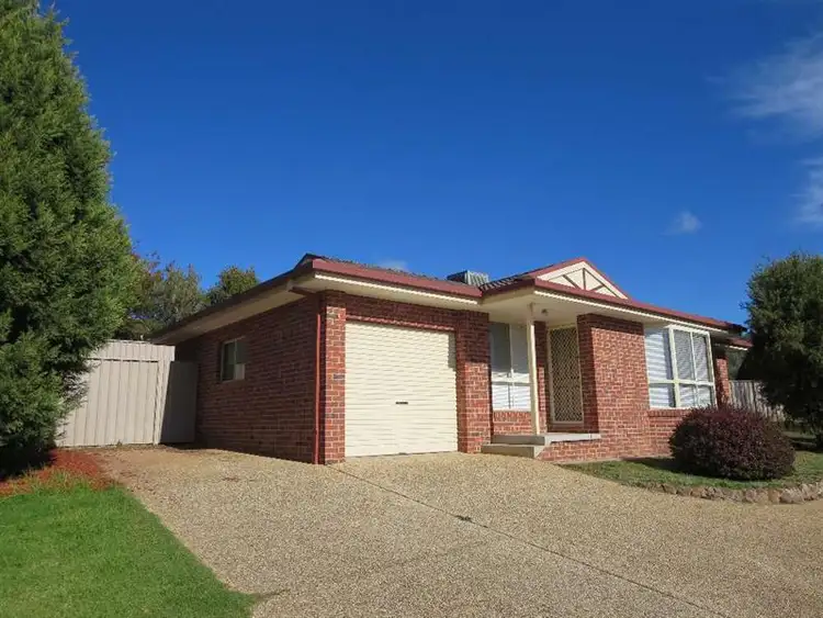 3/631 Pearsall Street, Lavington NSW 2641