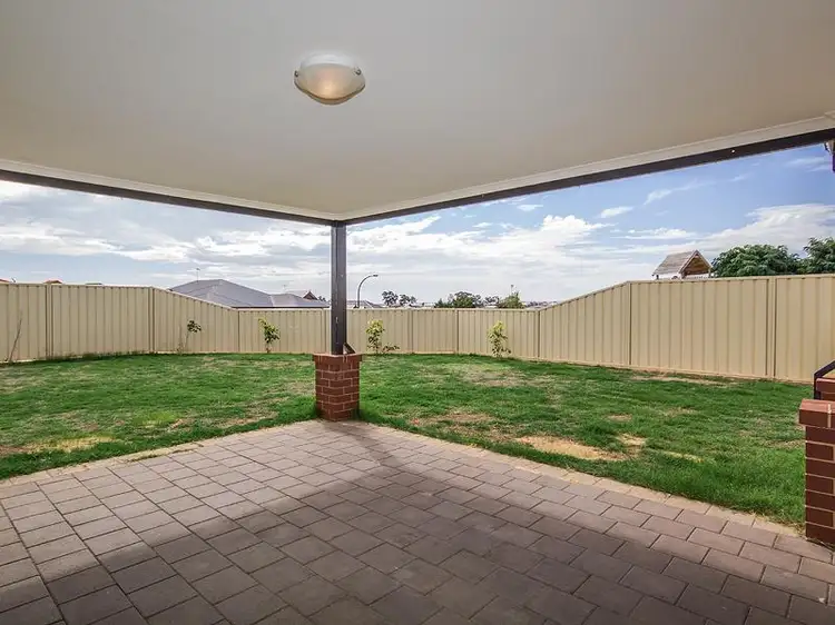 Fourth view of Homely house listing, 2 Tallon Loop, Baldivis WA 6171