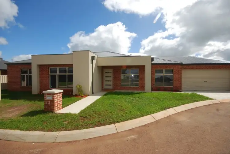 3 United Court, Miners Rest VIC 3352