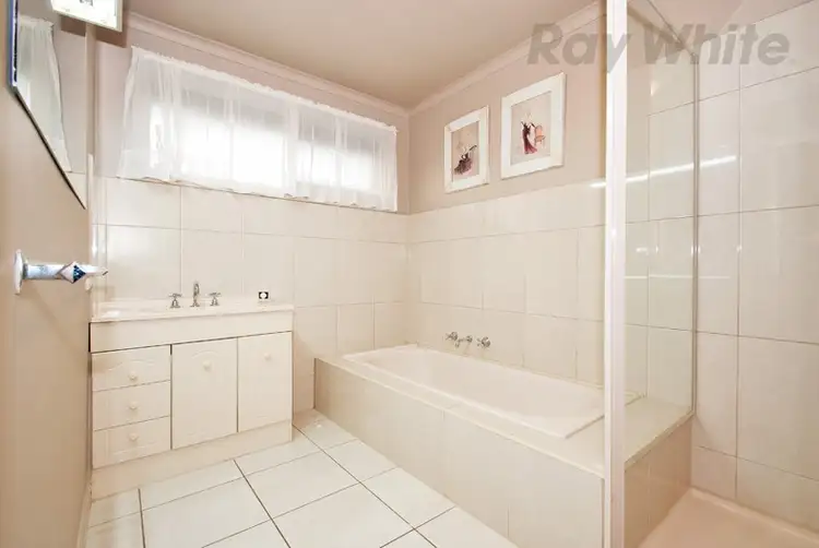 Fourth view of Homely house listing, 5 MANDOWIE Crescent, Croydon VIC 3136
